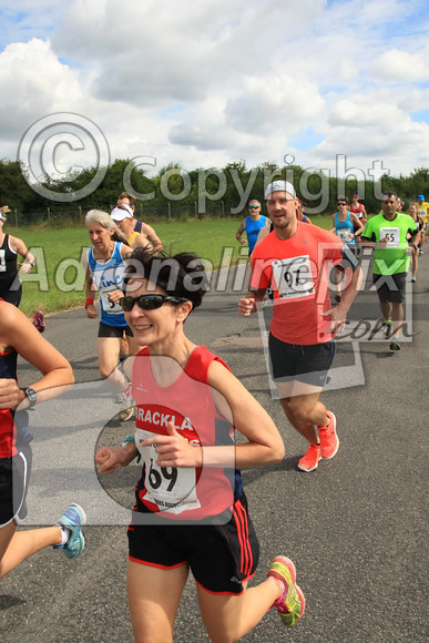 054 DCH 1574.55.69.97 
 Barbury Castle Half Marathon