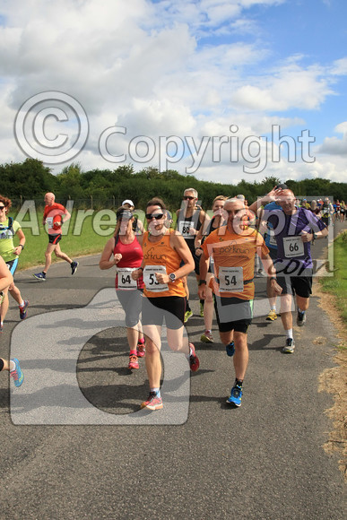 047 DCH 1567.53.54.64.66 
 Barbury Castle Half Marathon